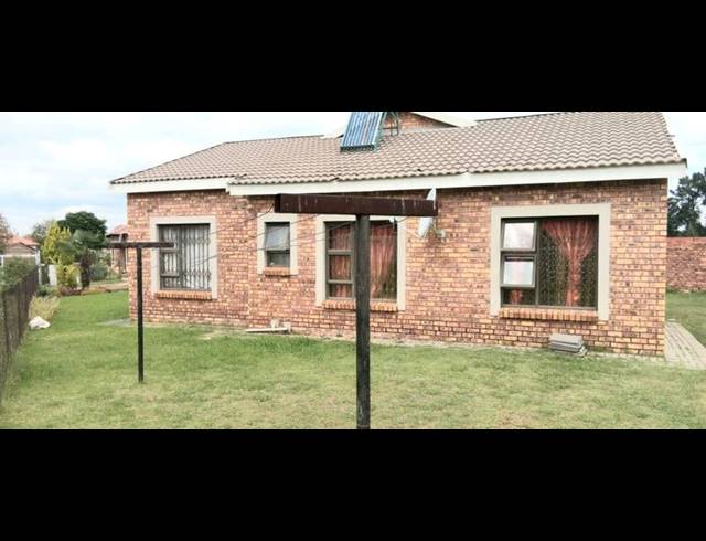 3 BEDROOM HOUSE FOR SALE IN STRUBENVALE